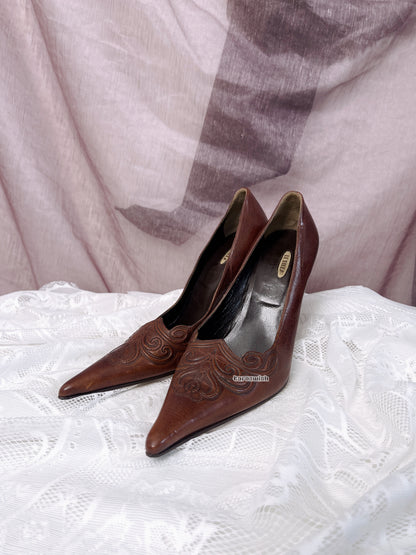 EU40 Le Silla Whimsical Burgundy Carved Heels