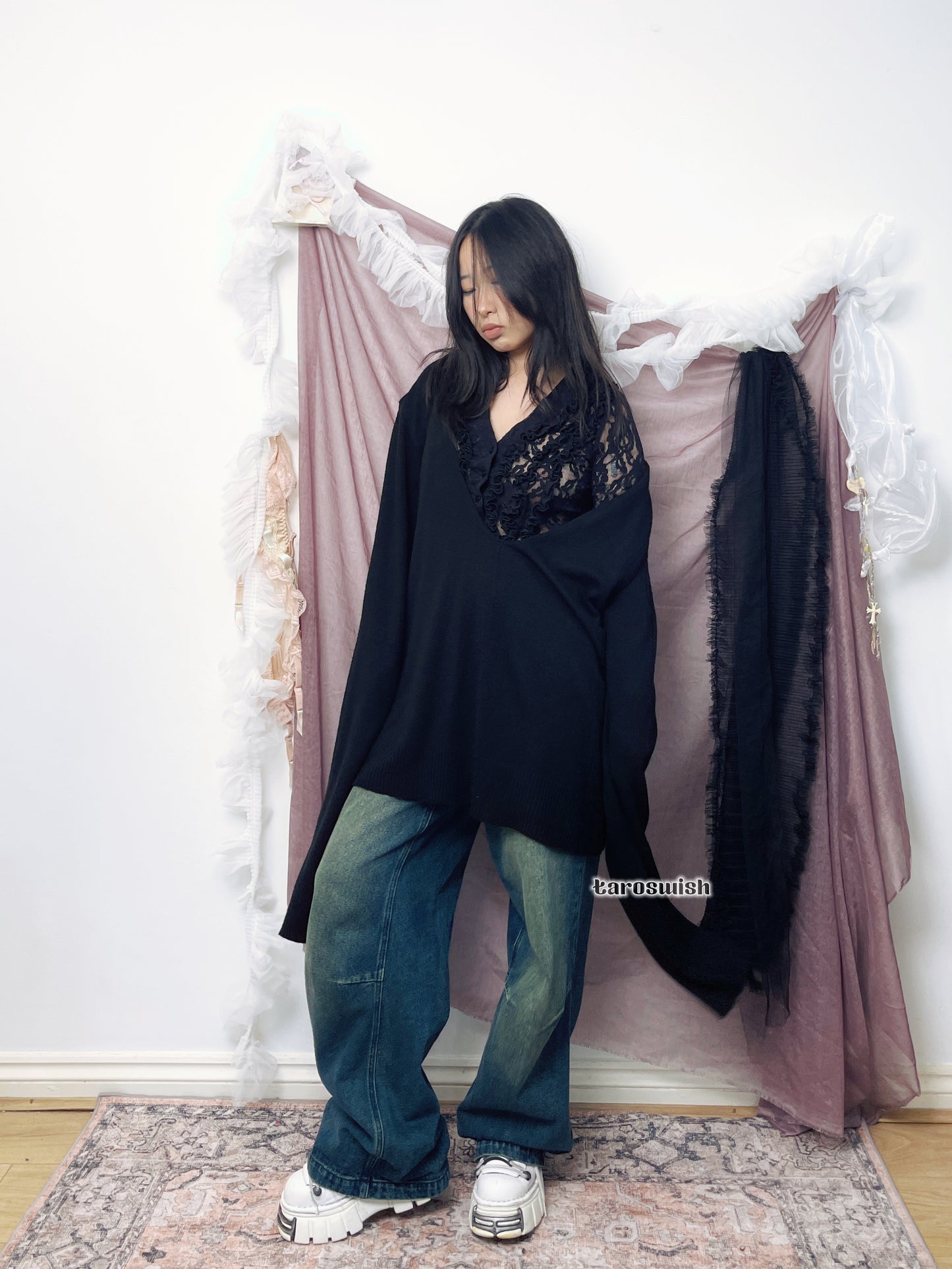 H.Naoto Oversized V-neckline Long Sleeves Jumper