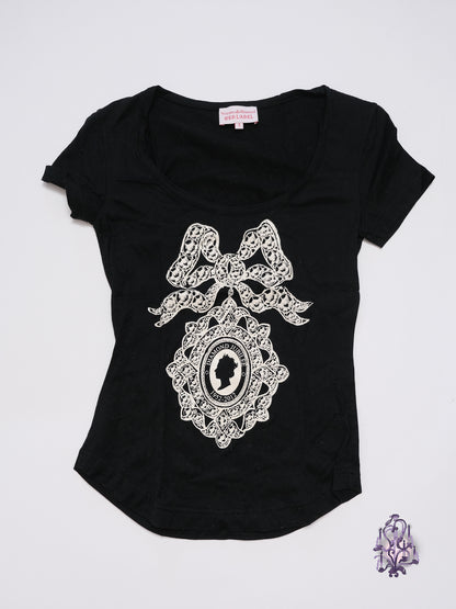 Vivienne Westwood diamond jubilee ribbon pendant print tee