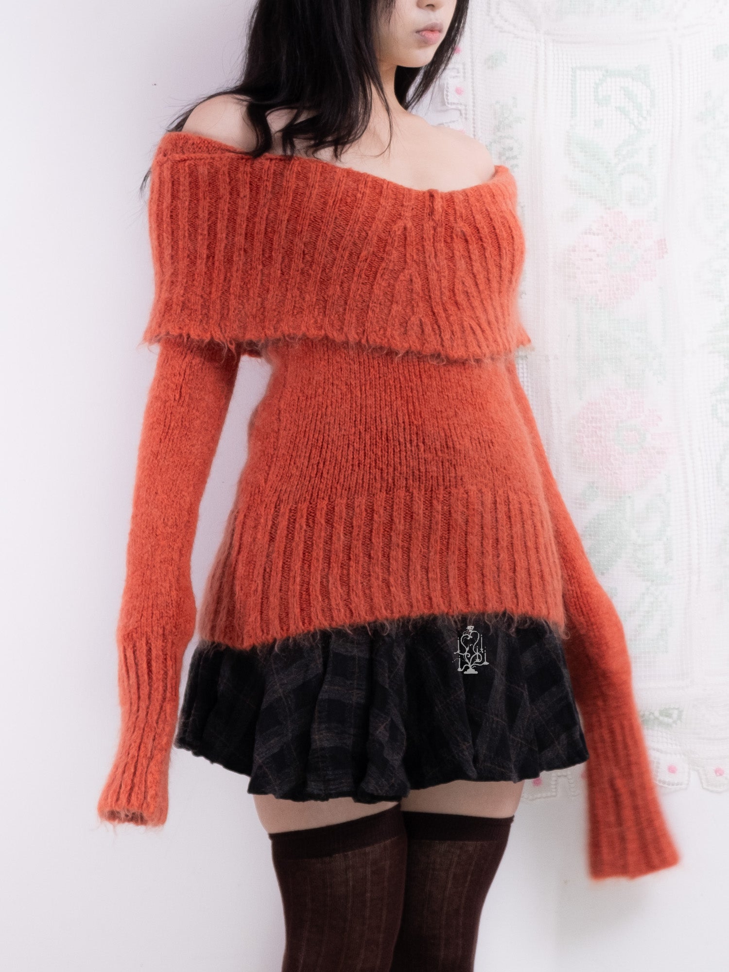 RUST OFF-SHOULDER FLUFFY KNIT SWEATER – Taro's Wish