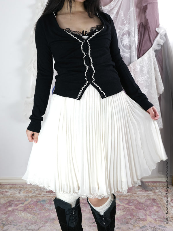 𝔍𝔞𝔭𝔞𝔫𝔢𝔰𝔢 𝔩𝔞𝔟𝔢𝔩 doll cardigan