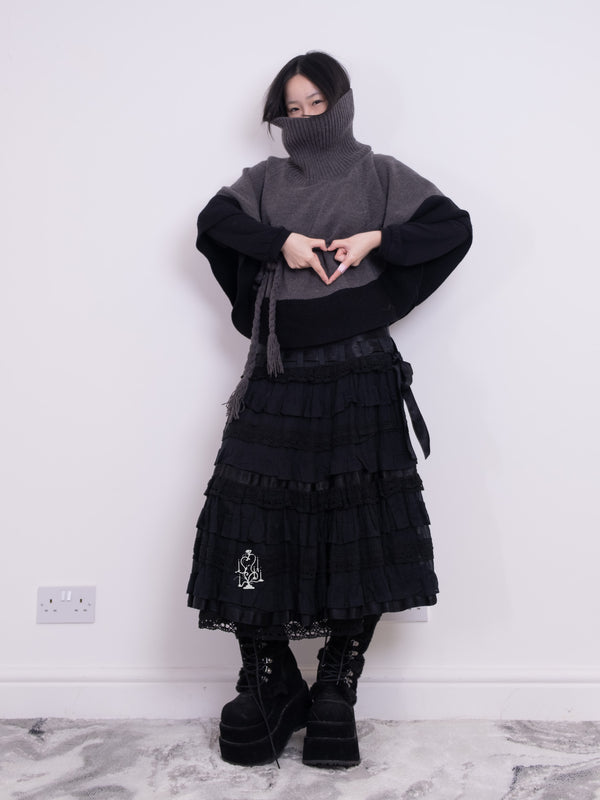 CHARCOAL TWO-TONE KNIT PONCHO TOP