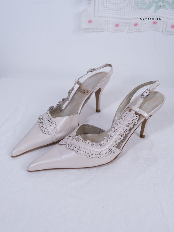 EU38 LACE TRIMMED POINTED SLINGBACK HEELS