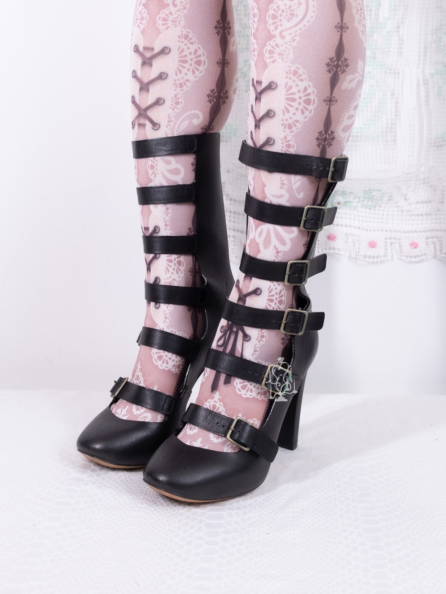 Chloé: Attitudes Chloe CH0238O - Designer Glasses Boutique