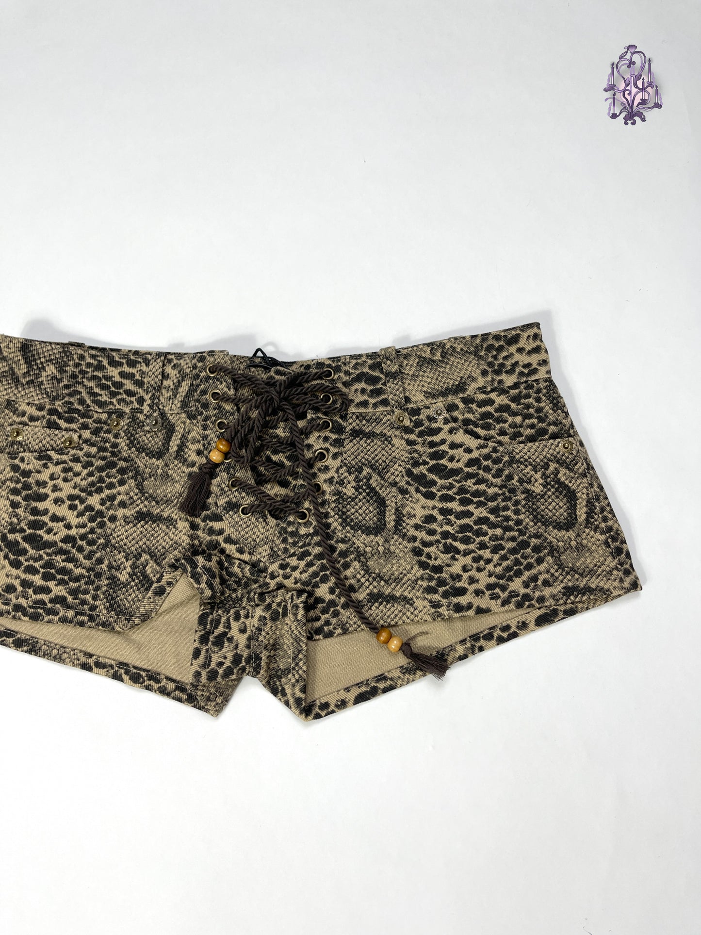 lace up animal print shorts, chinese label andivogels