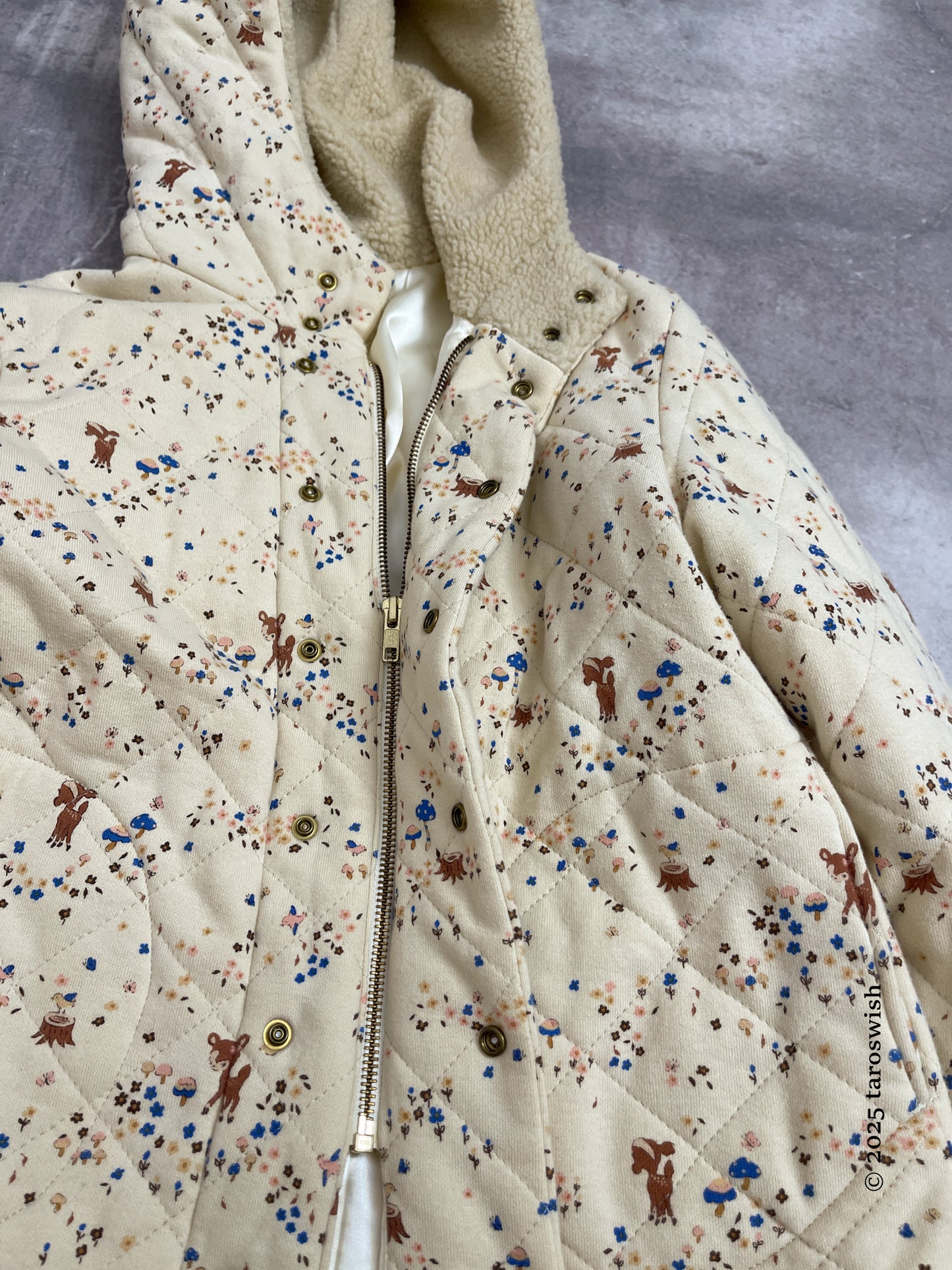 bambi pattern zip up jacekt, japanese label