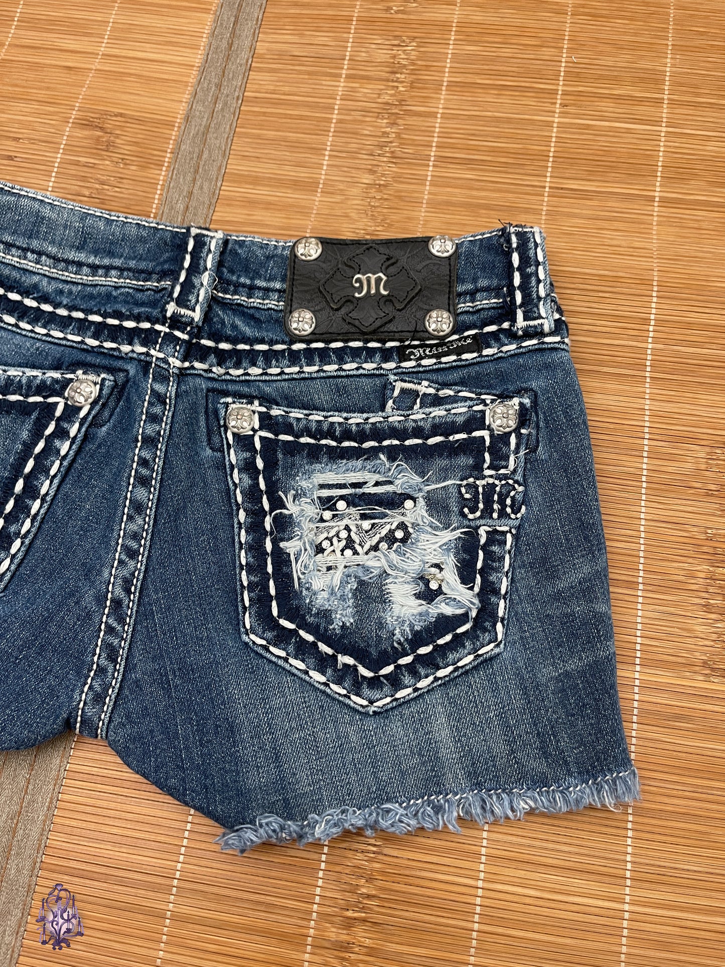 Miss me distressed denim shorts