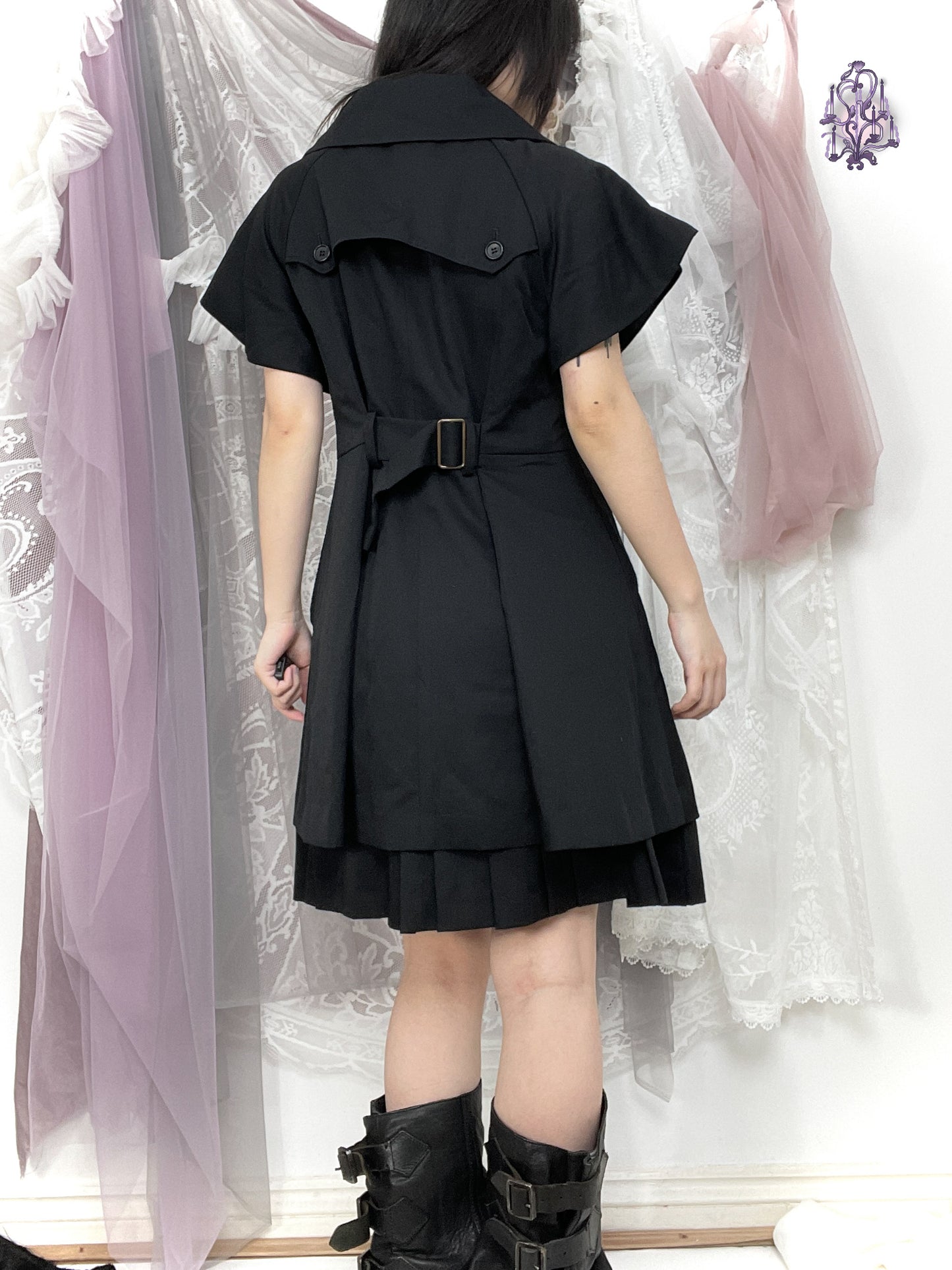 double line buttons dress with belt in the back, japanese label le-fluy