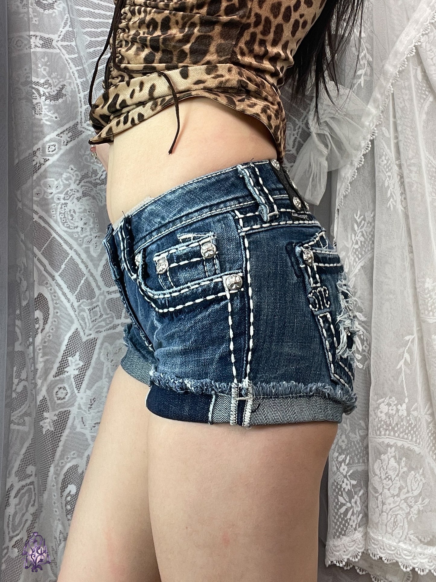 Miss me distressed denim shorts