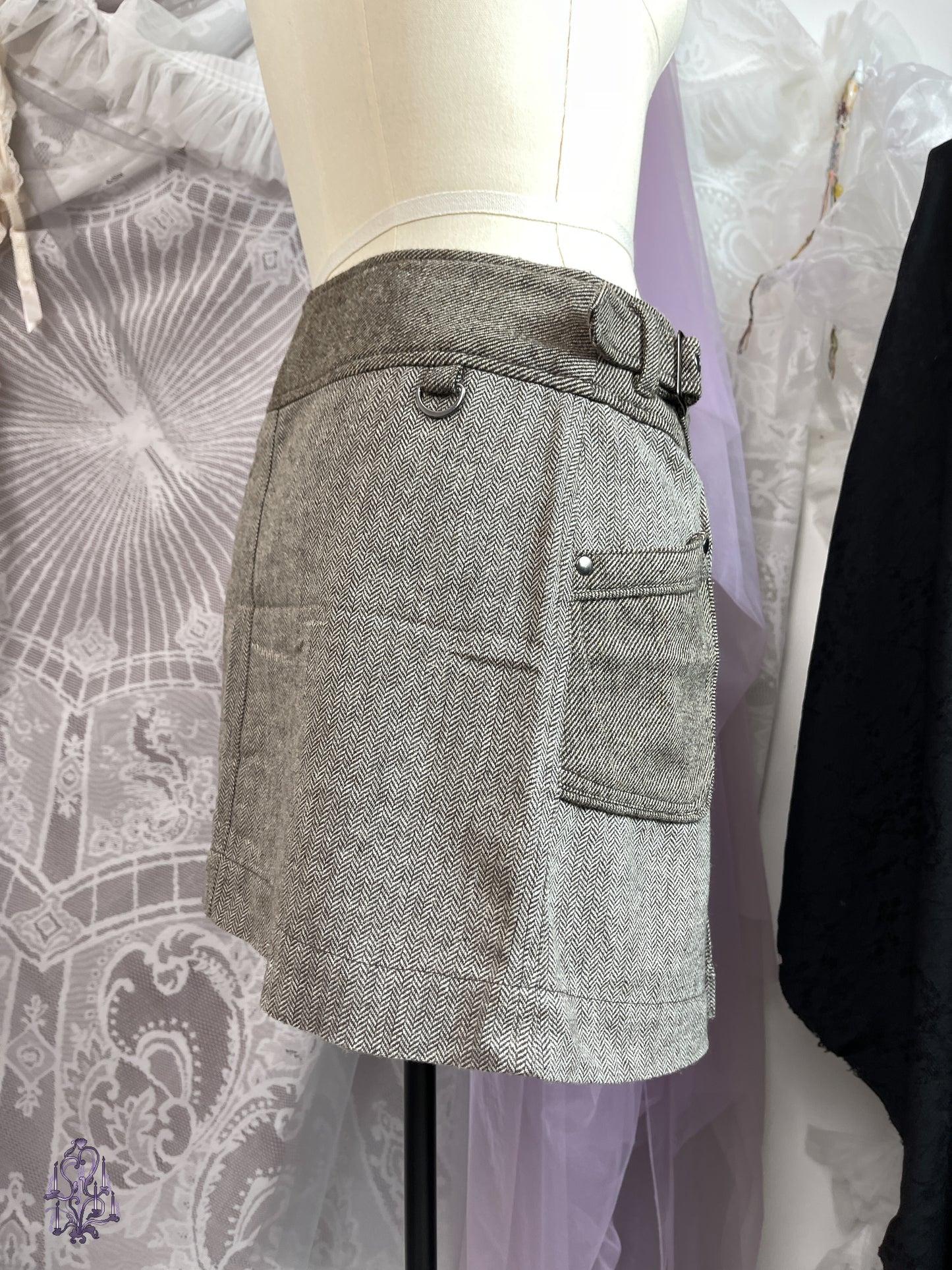 Vintage asymmetric pleat mini skirt