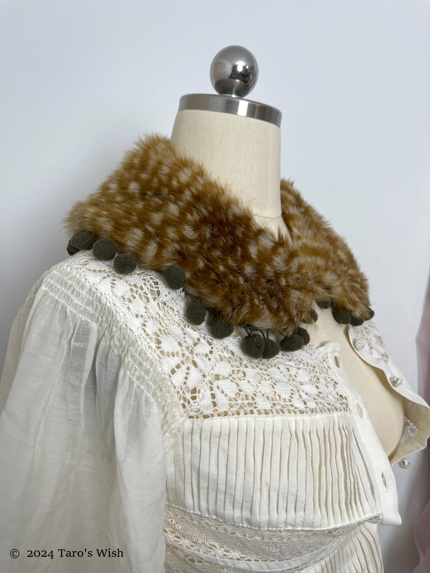 faux fur bambi collar with pom pom details, swimmer