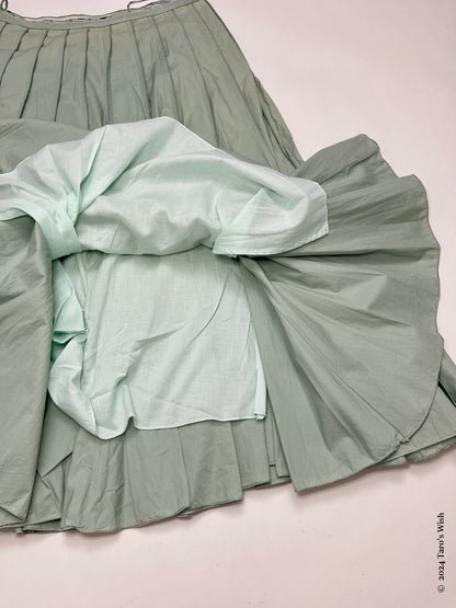 mint wave pleated skirt, euro label