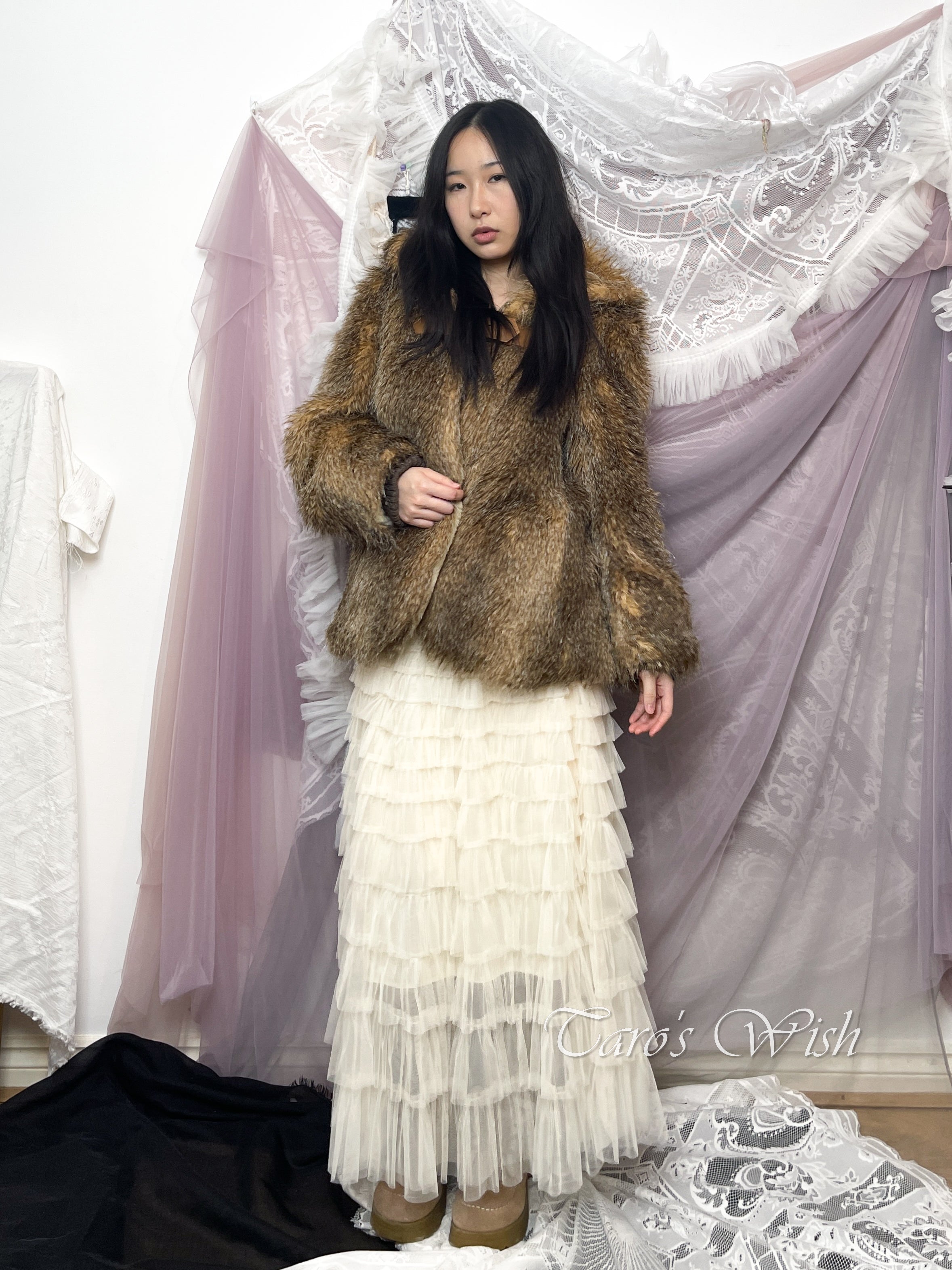 RNA Faux Fur One Buckle Coat with Hood – Taro's Wish