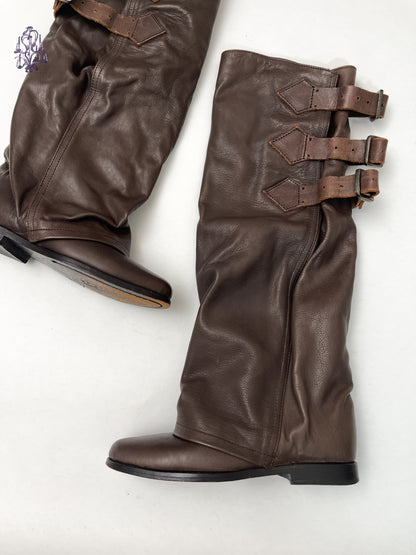 ZUCCa genuine leather triple belts slouch boots in brown size S