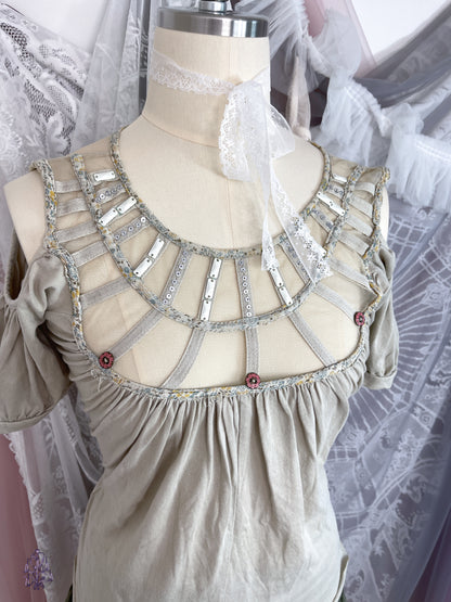 Medieval structure collar elf top