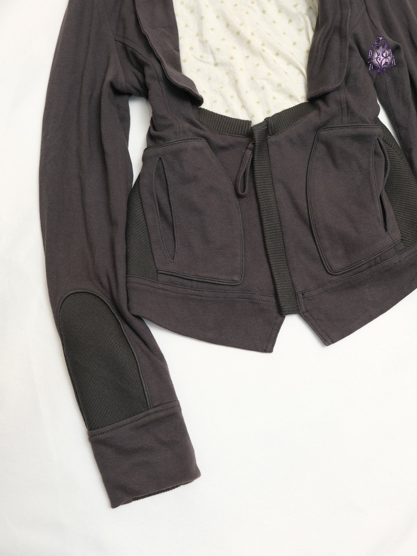 wide collar zip up in dark stone grey