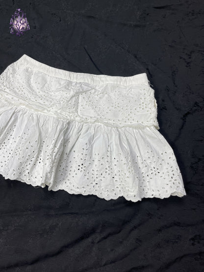 Cotton lace eyelets mini skirt