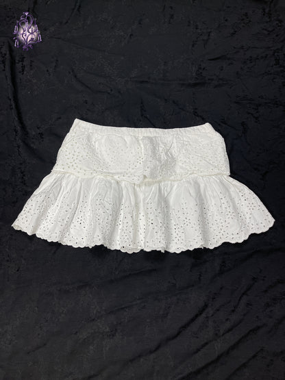 Cotton lace eyelets mini skirt