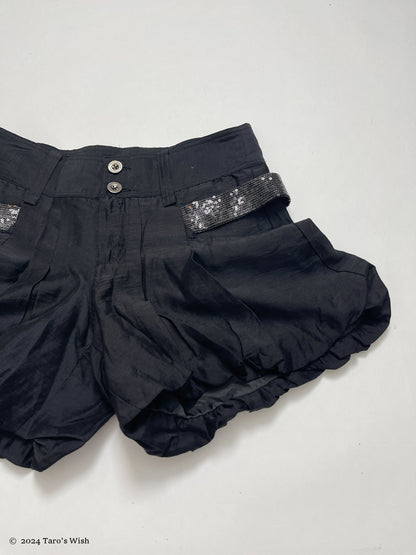 black puff shorts, japanese label