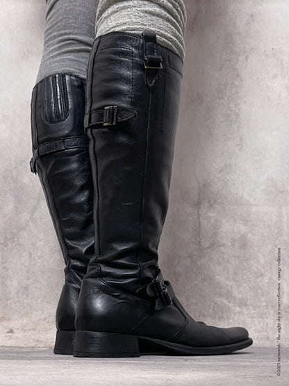 Eu37 real leather multi-buckles boots, Italian brand