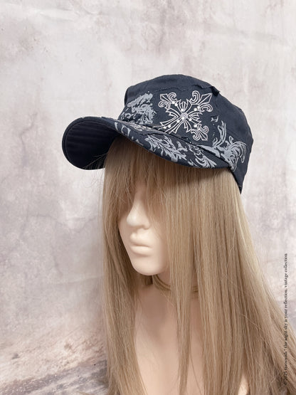 graphic print cross cap