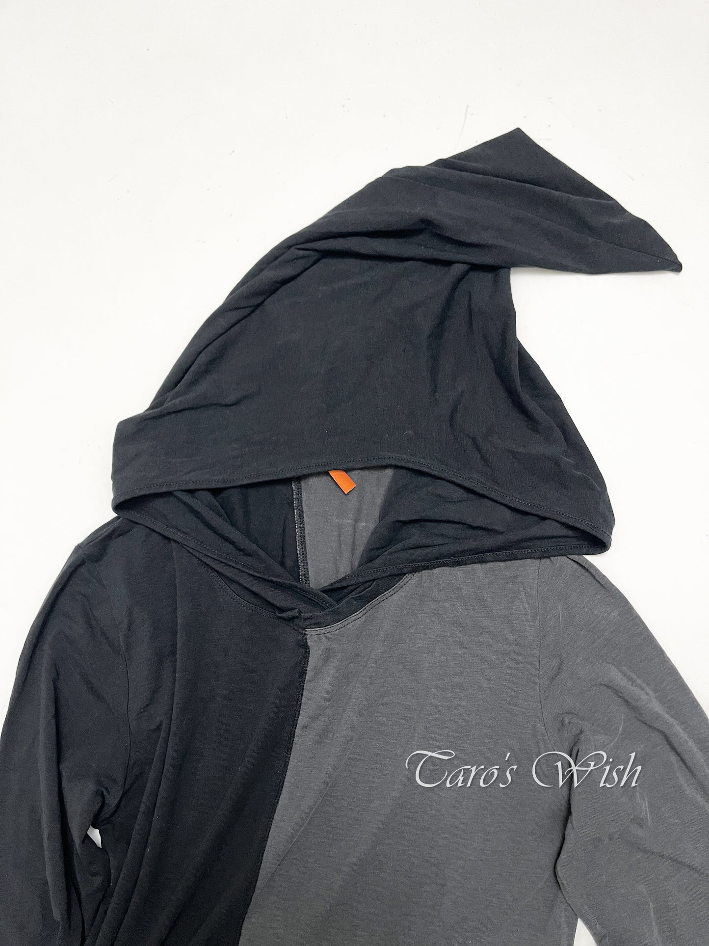 Cop Copine Long Sleeves Top with Witch Hood