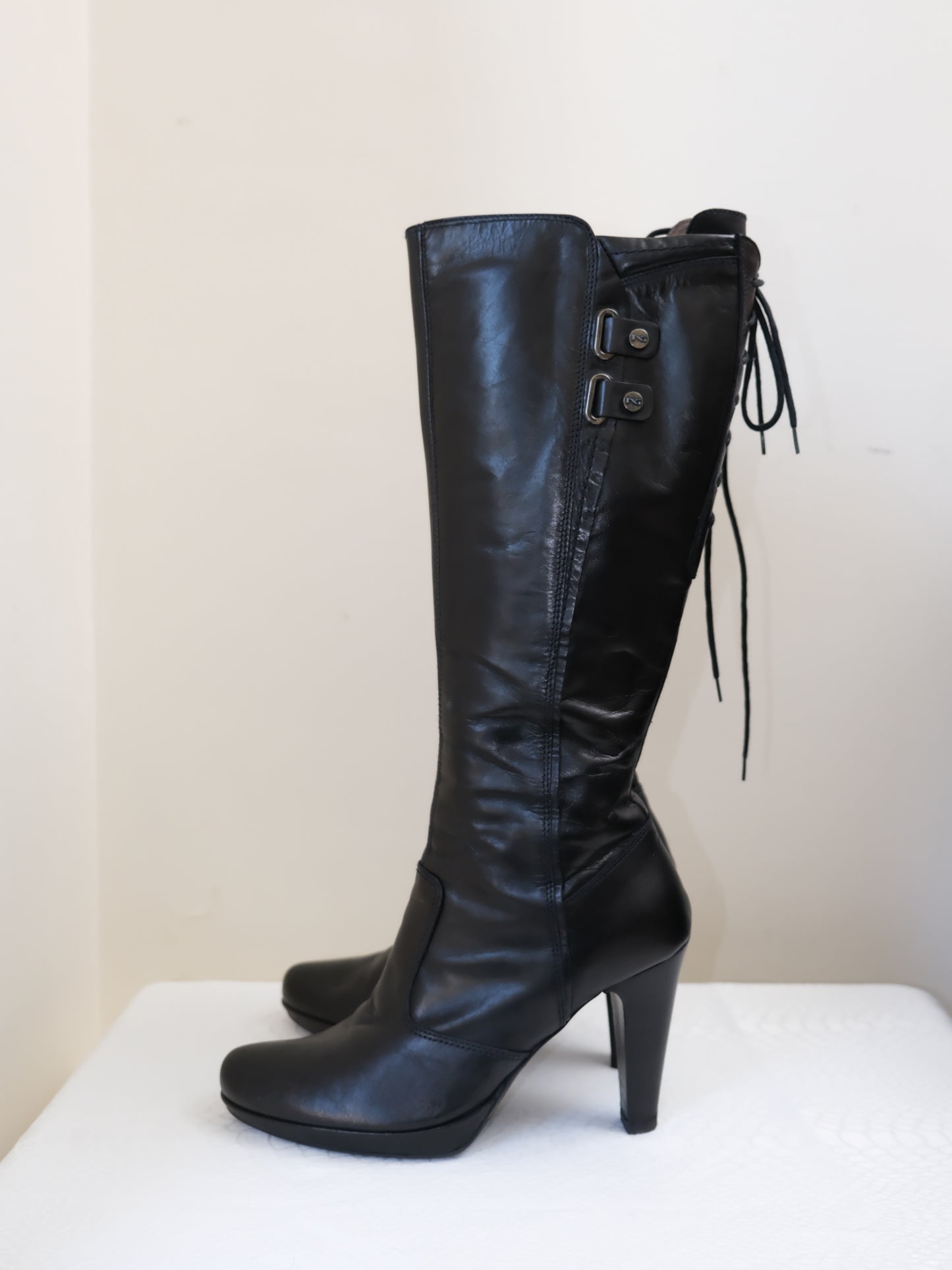 EU38 real leather lace up back boots in black, euro label