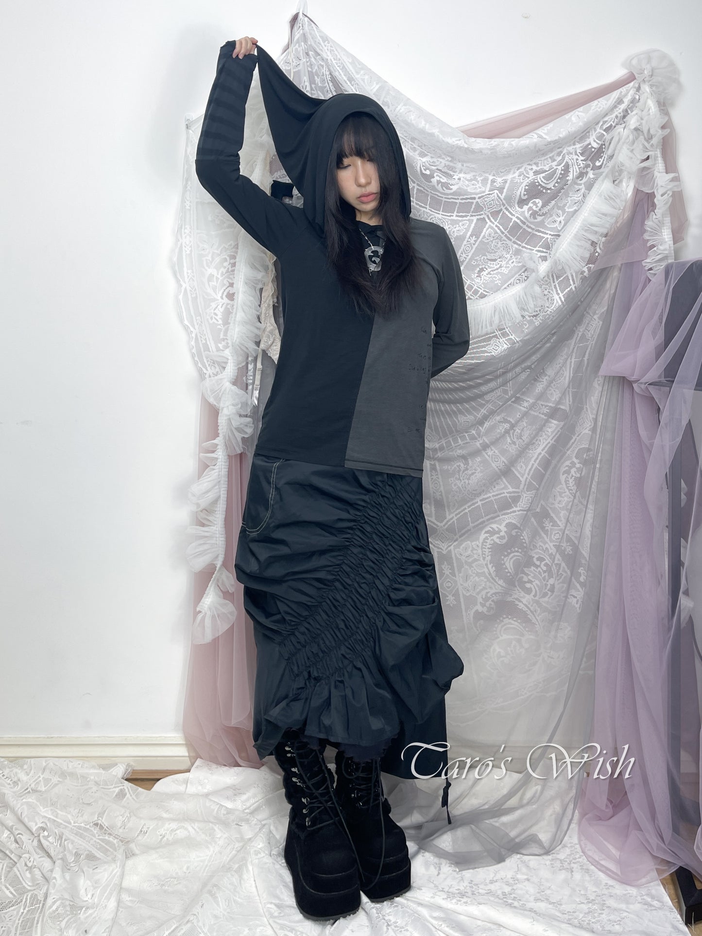 Cop Copine Long Sleeves Top with Witch Hood