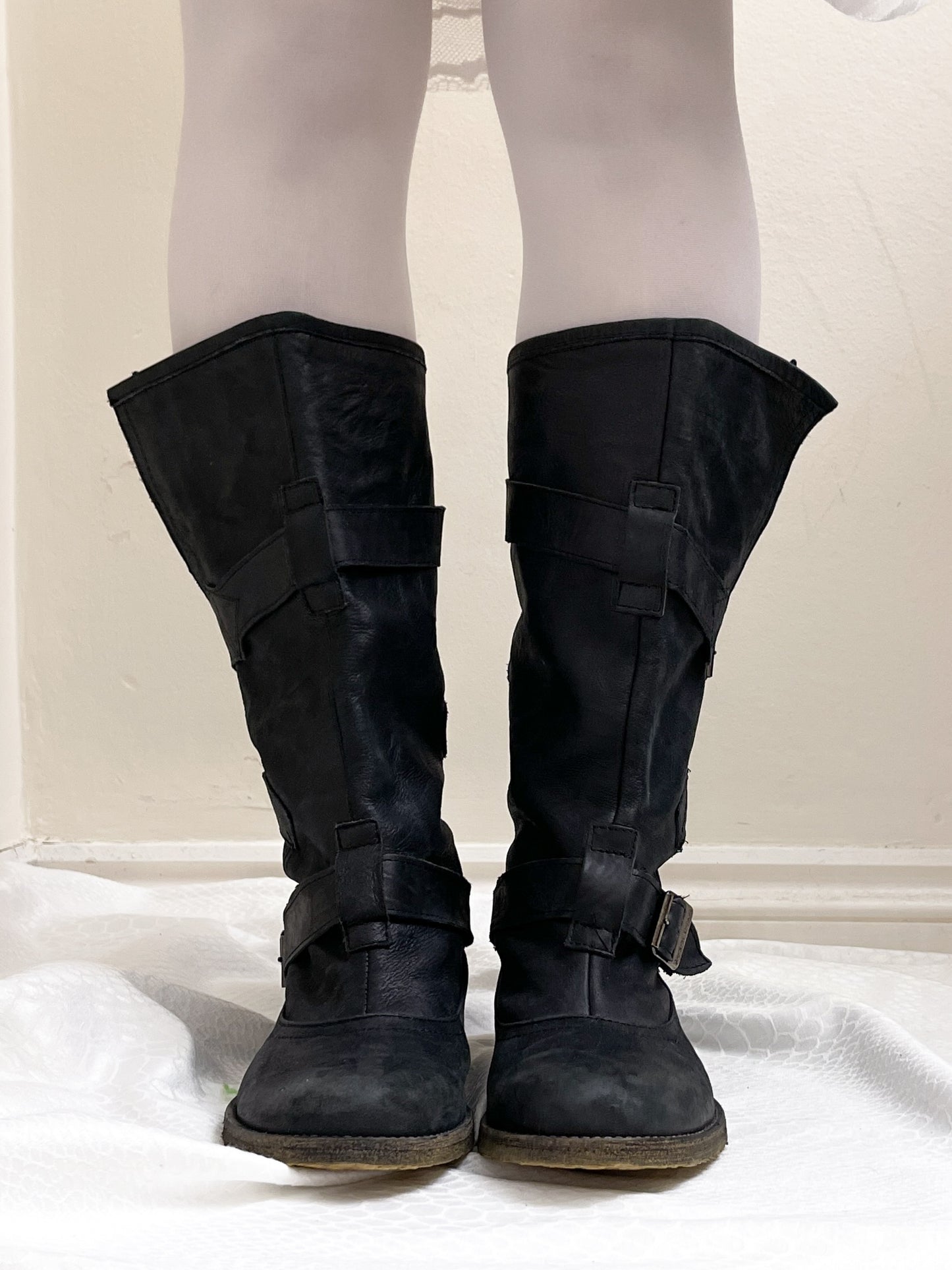 EU38 real leather pirate boots