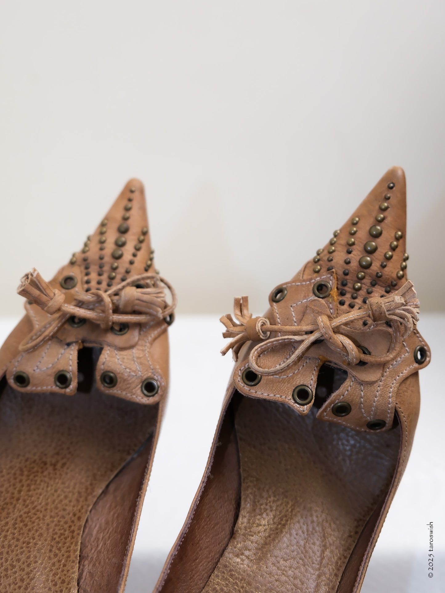 eu36.5 real leather studded and flower heels,