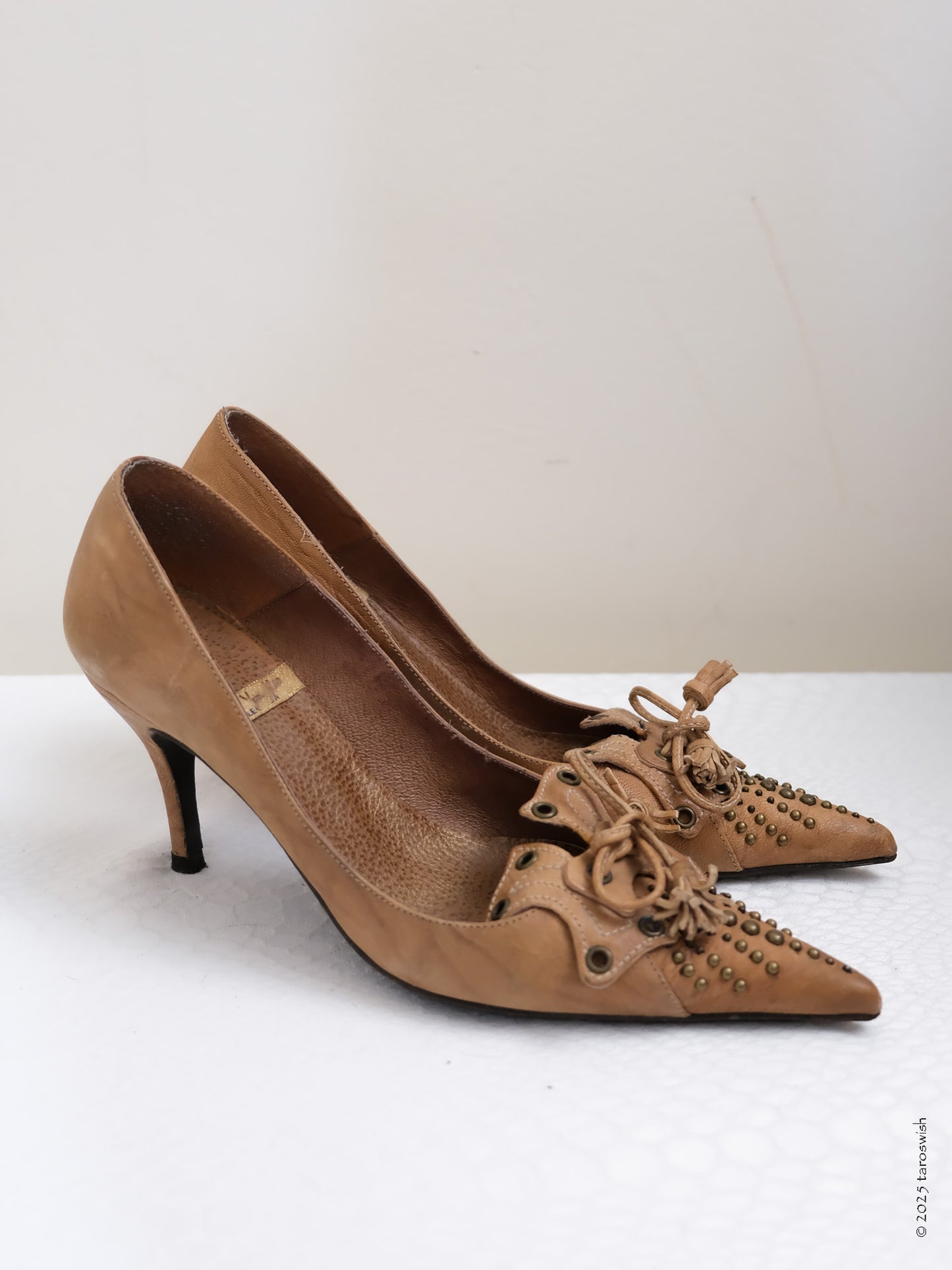 eu36.5 real leather studded and flower heels,