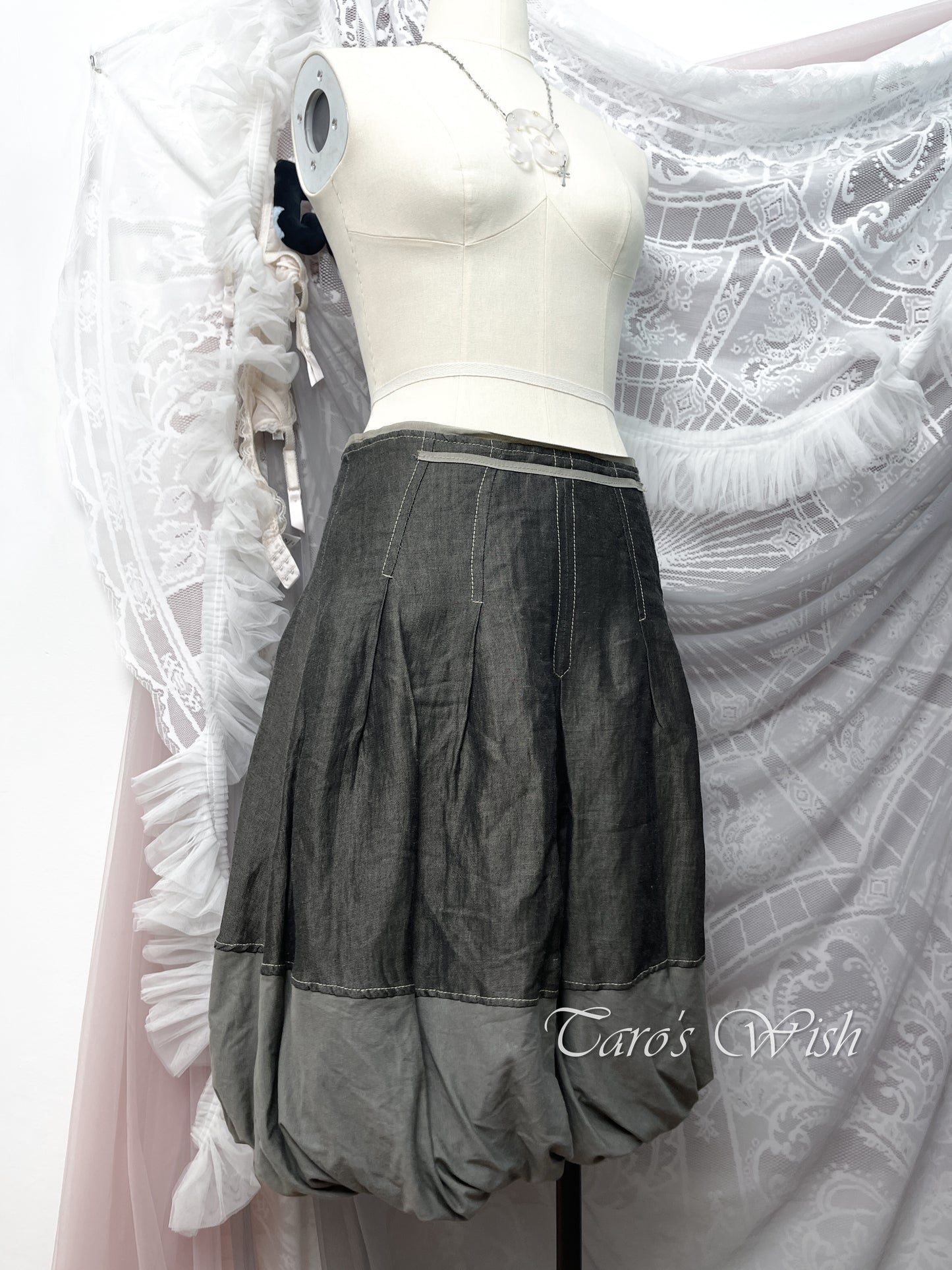 Balloon Patchwork Midi Skirt in Dark Grey