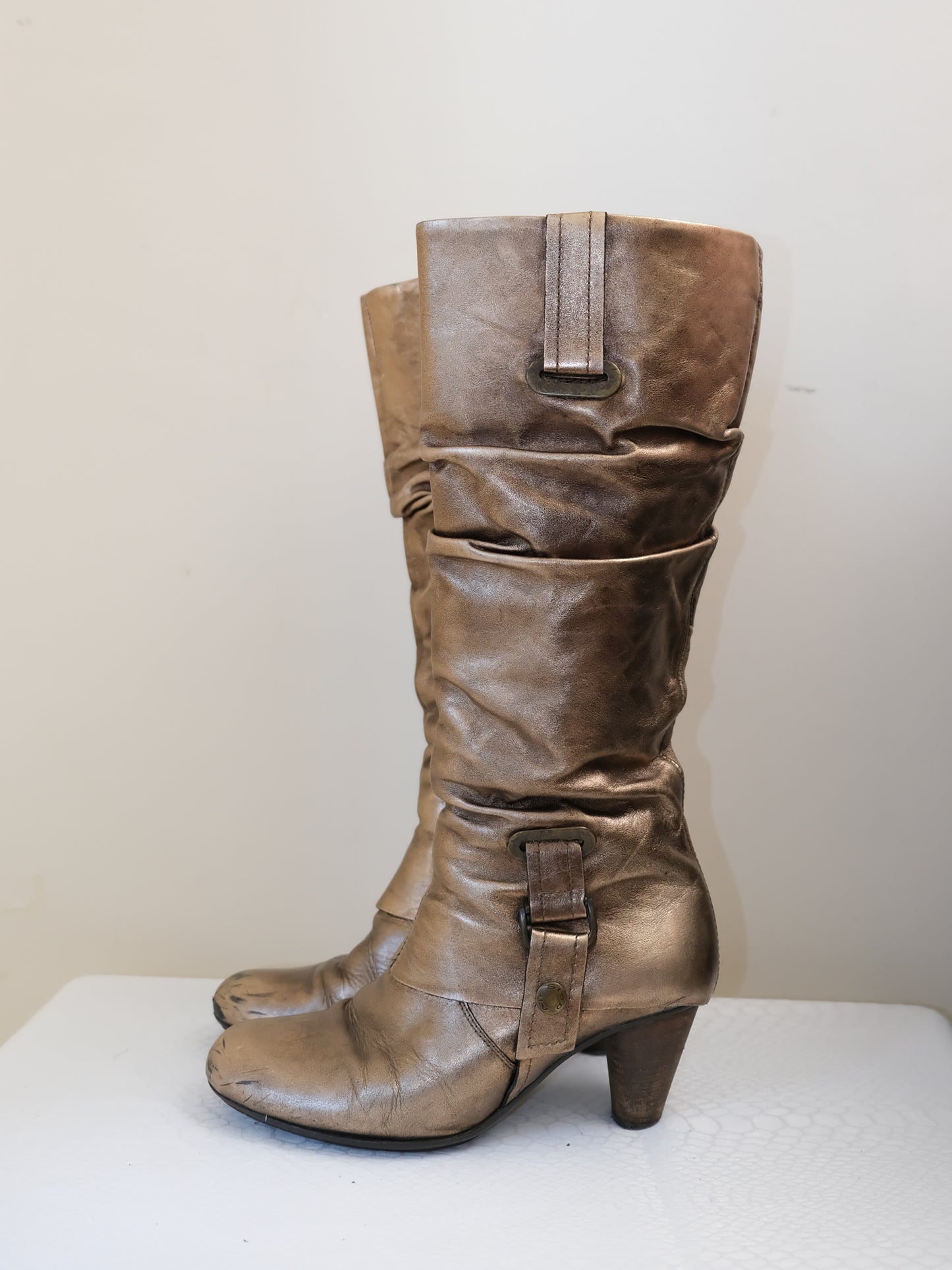 EU37 real leather gold elf boots, euro label