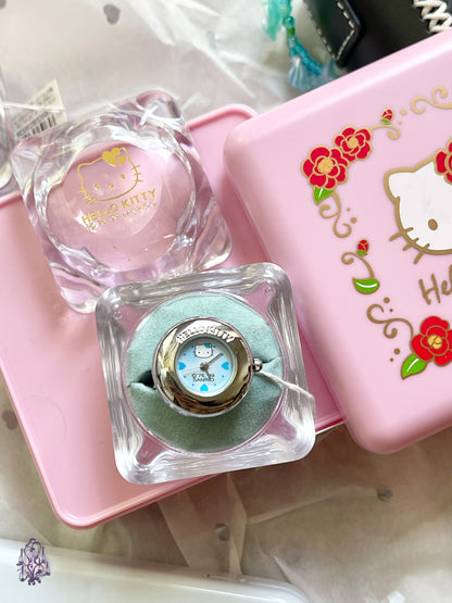 What's the time now? - Vintage Sanrio hello kitty collection