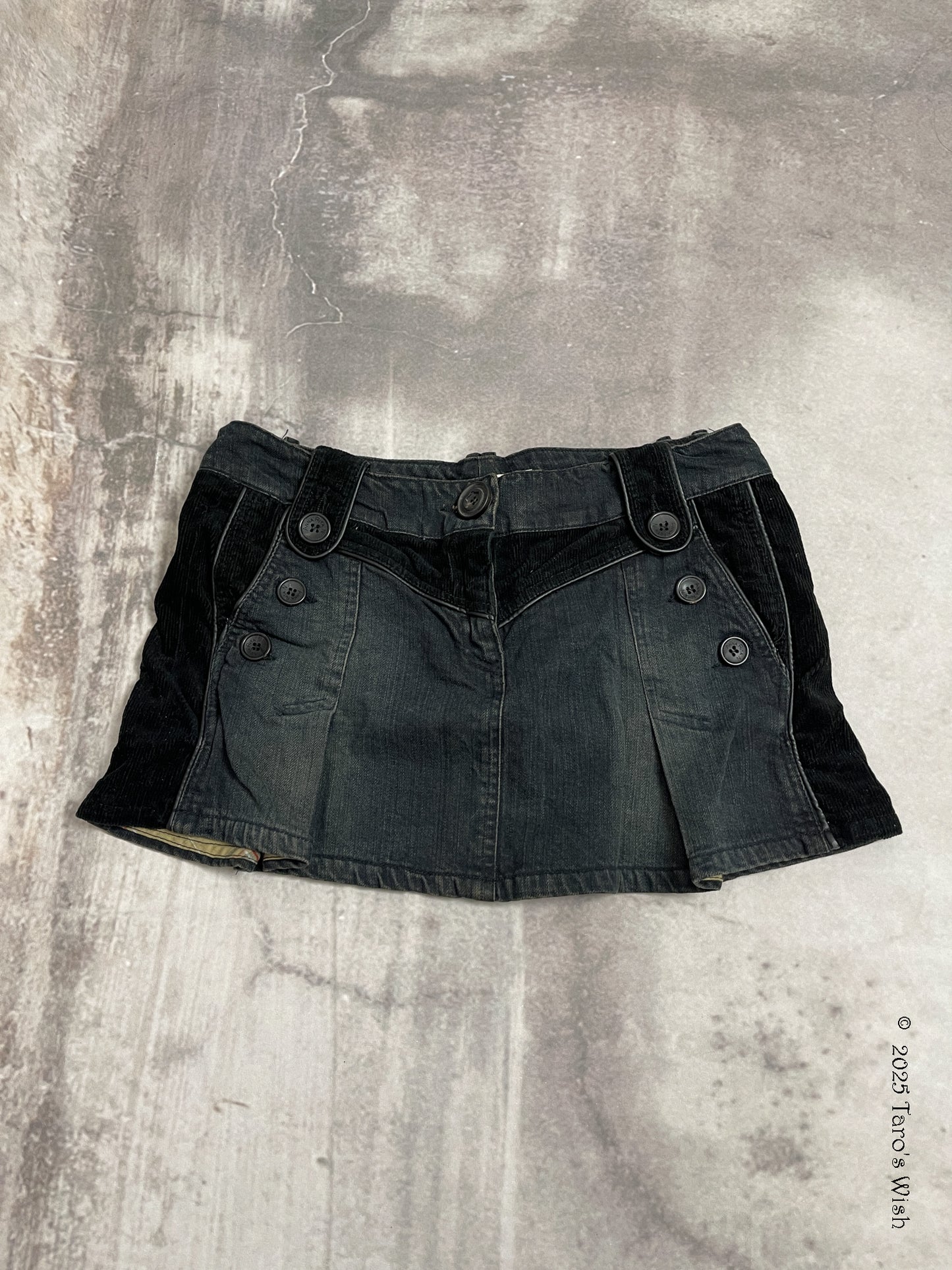 buttons denim mini skirt, euro label