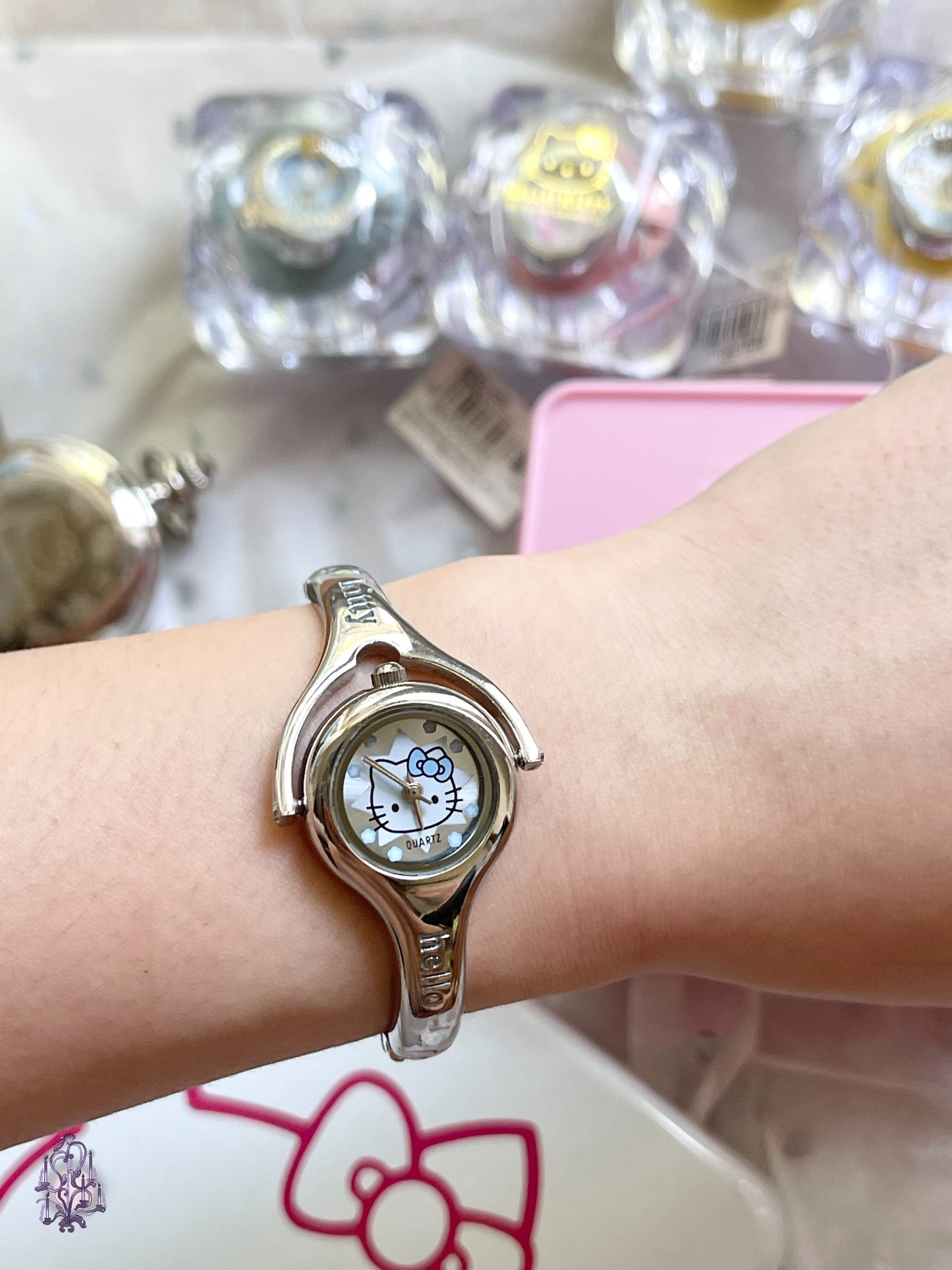 What's the time now? - Vintage Sanrio hello kitty collection