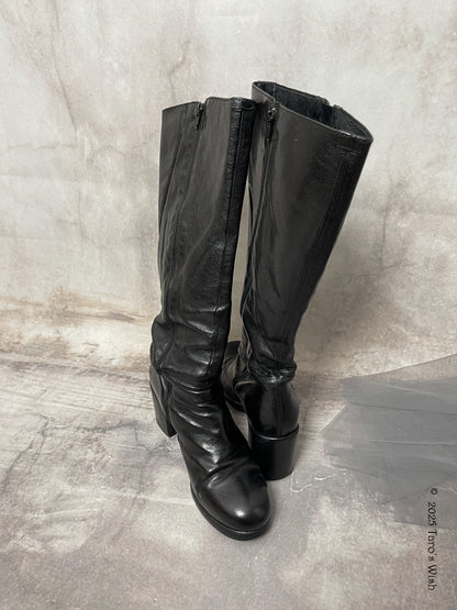 eu38 zip up boots, euro label