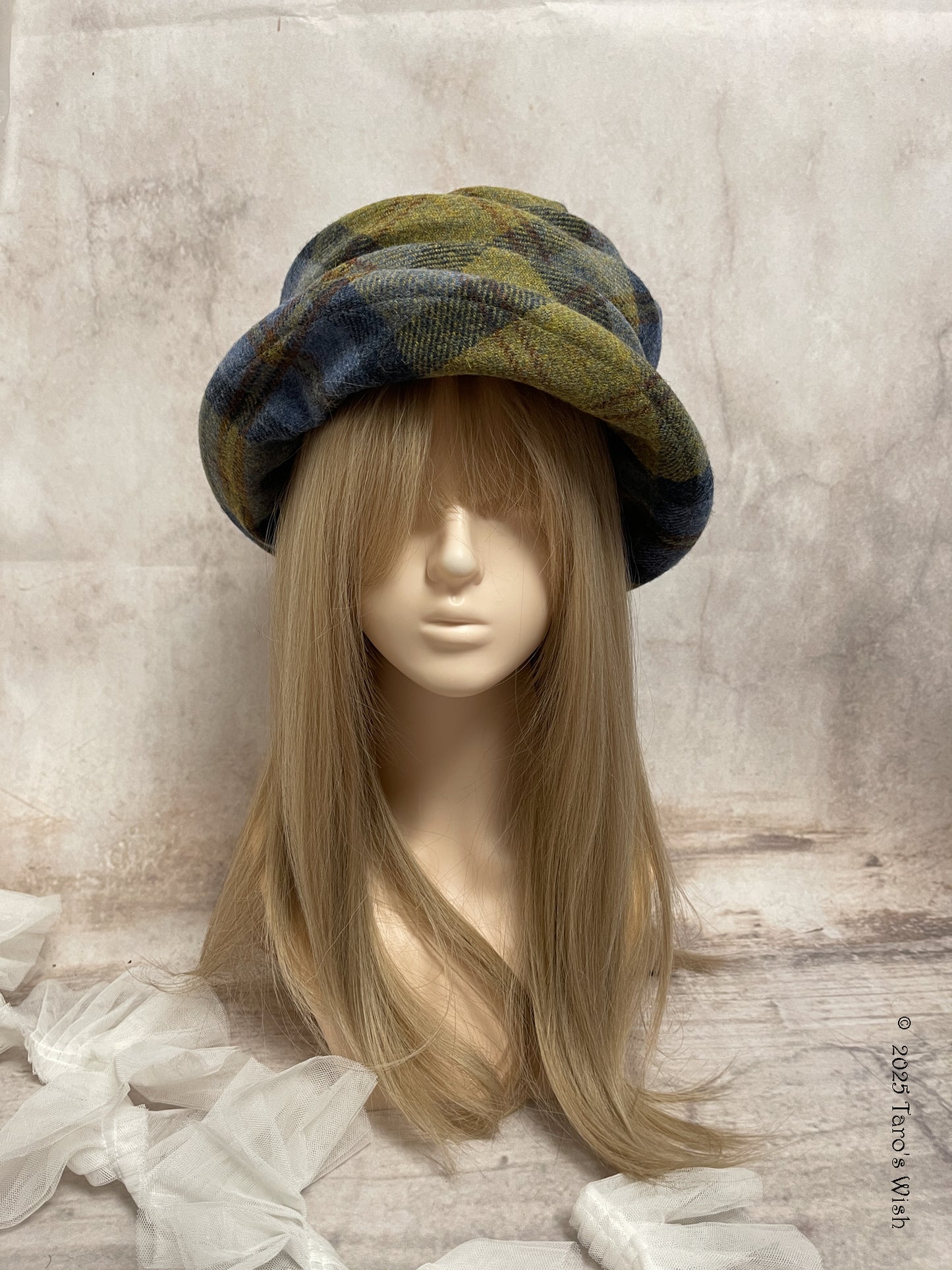 ruched 100% wool tartan tall hat