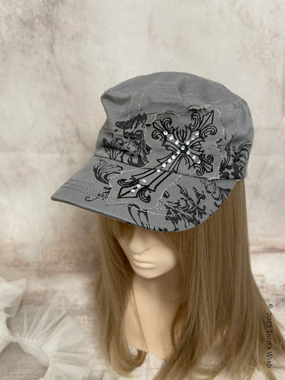 grey graphic print cross cap