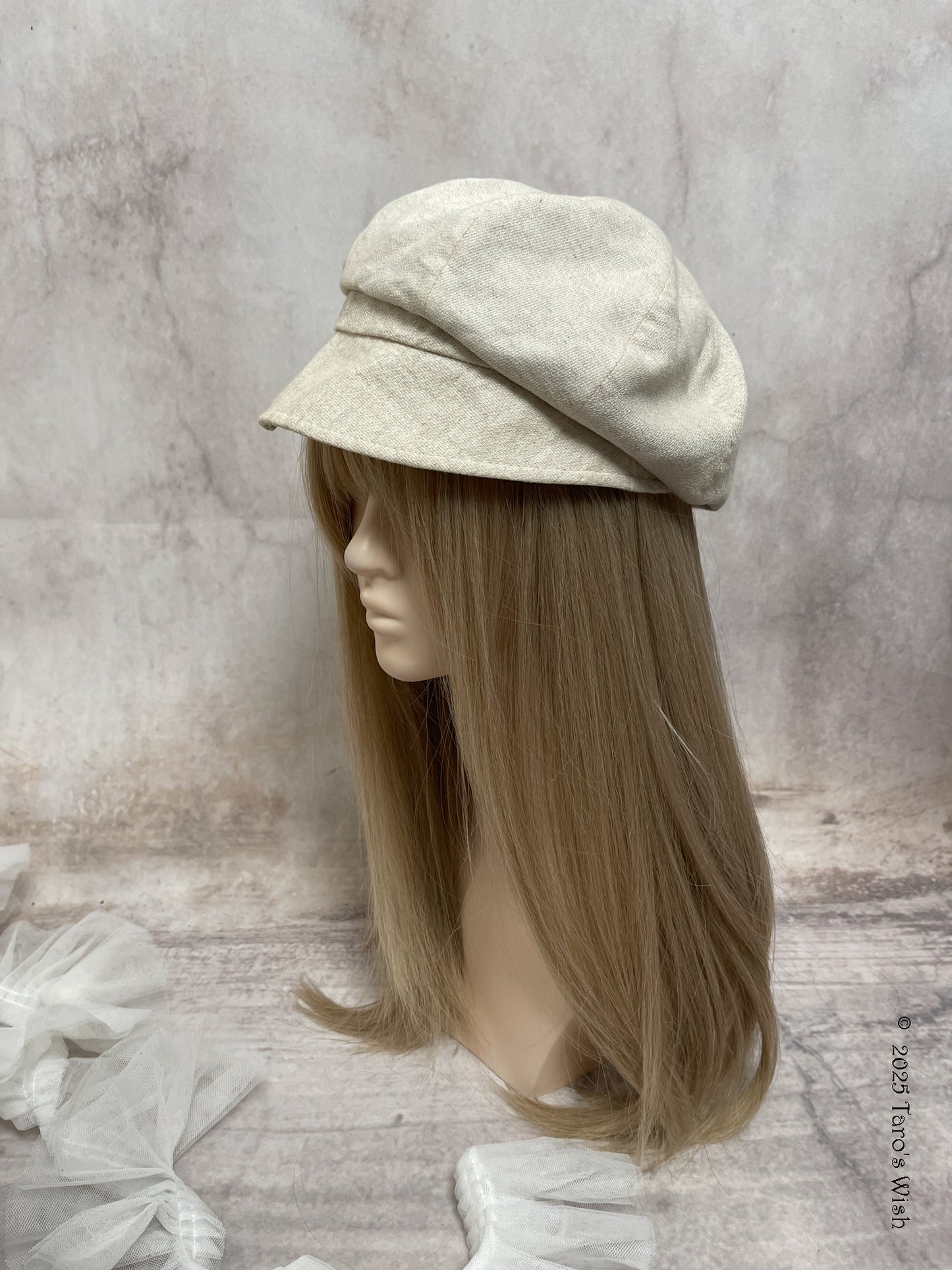 linen beret with polka dot underneath