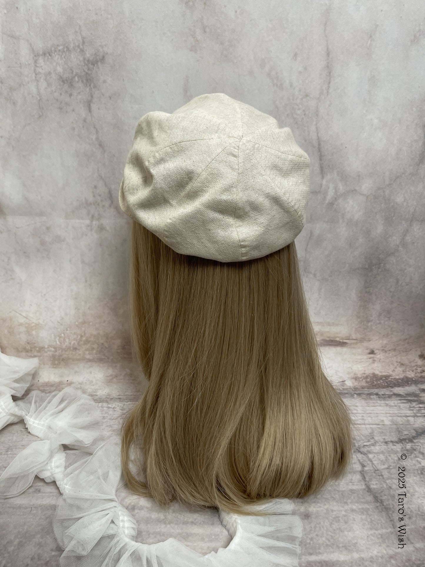 linen beret with polka dot underneath