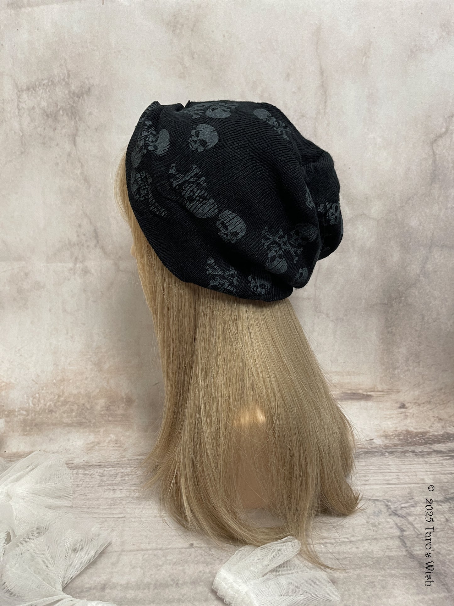 extra large skull graphic print beanie