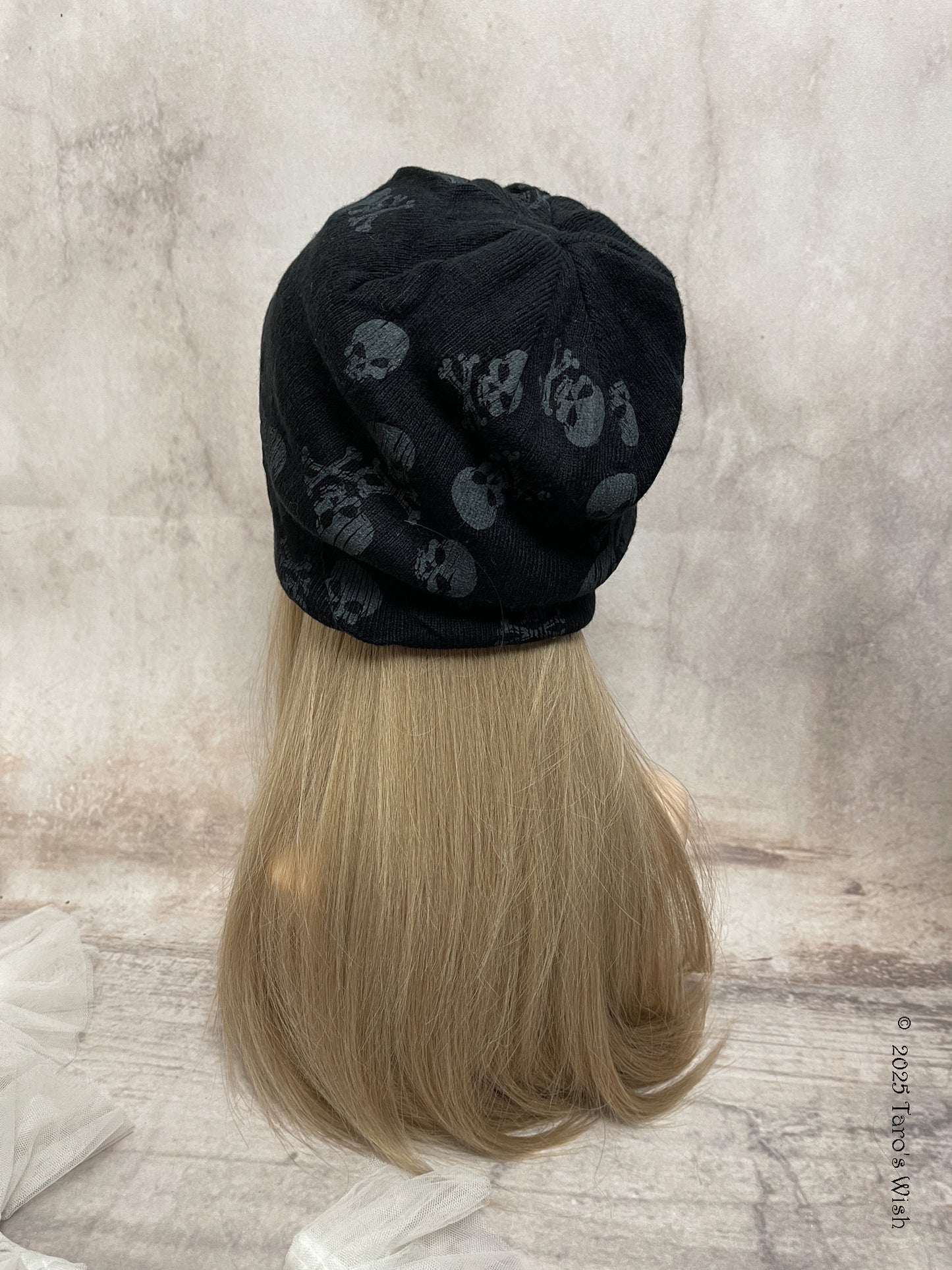 extra large skull graphic print beanie