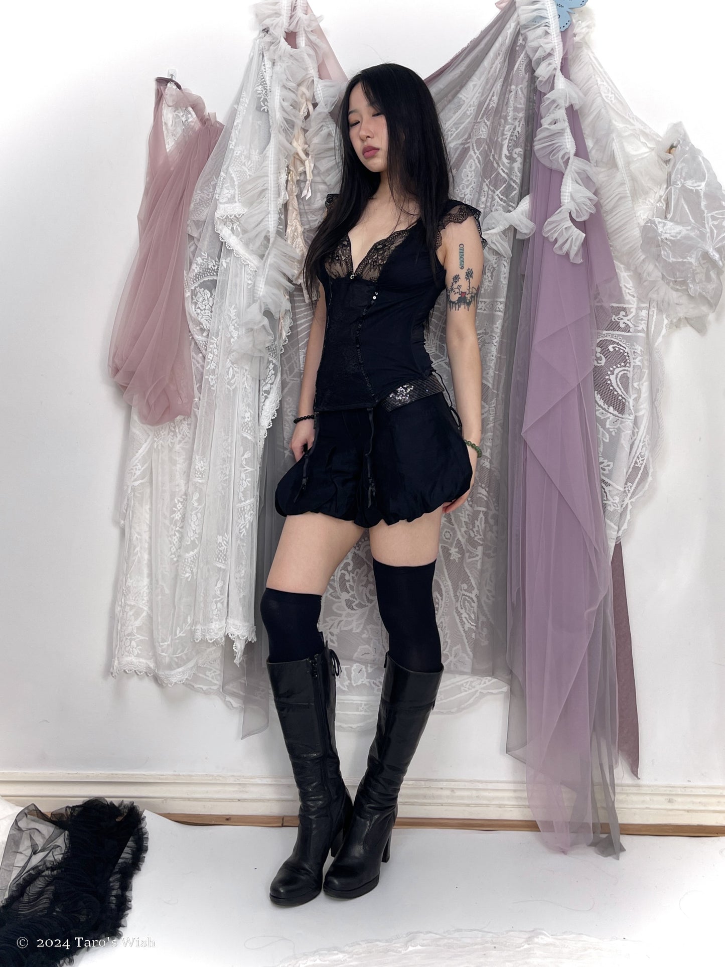 lace corset in black, euro label