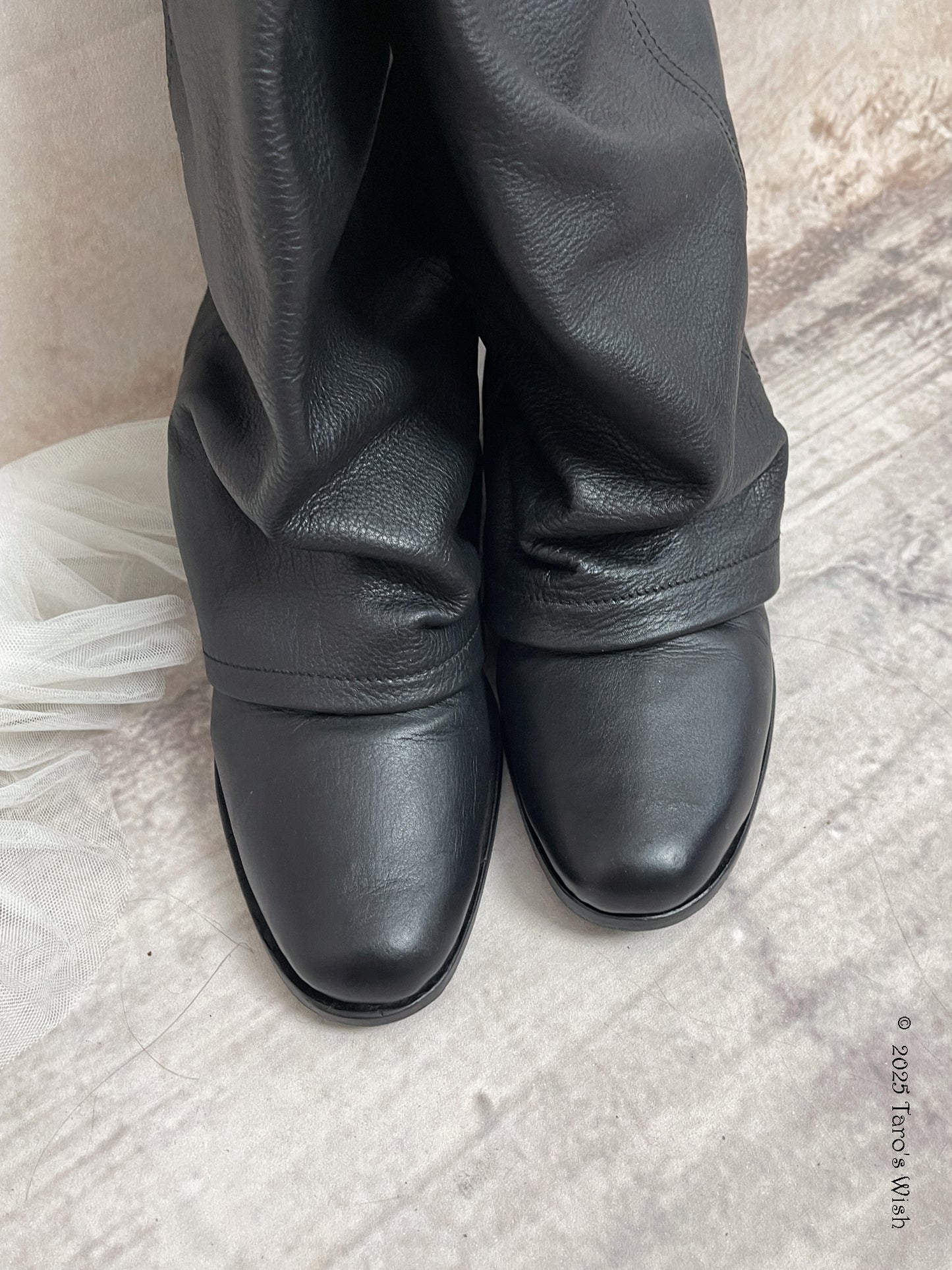 Genuine leather boots Size M, ZUCCa