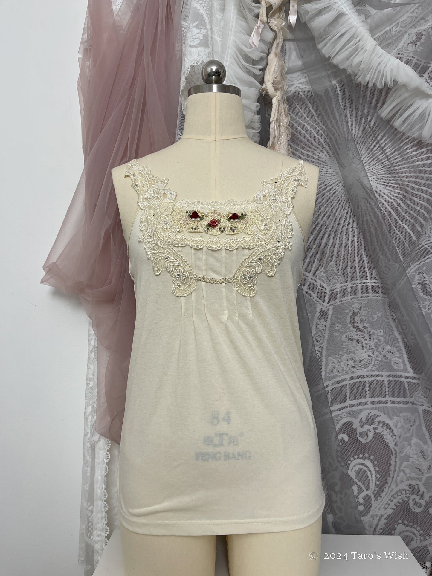 embroidered camisole, japanese label axes femme