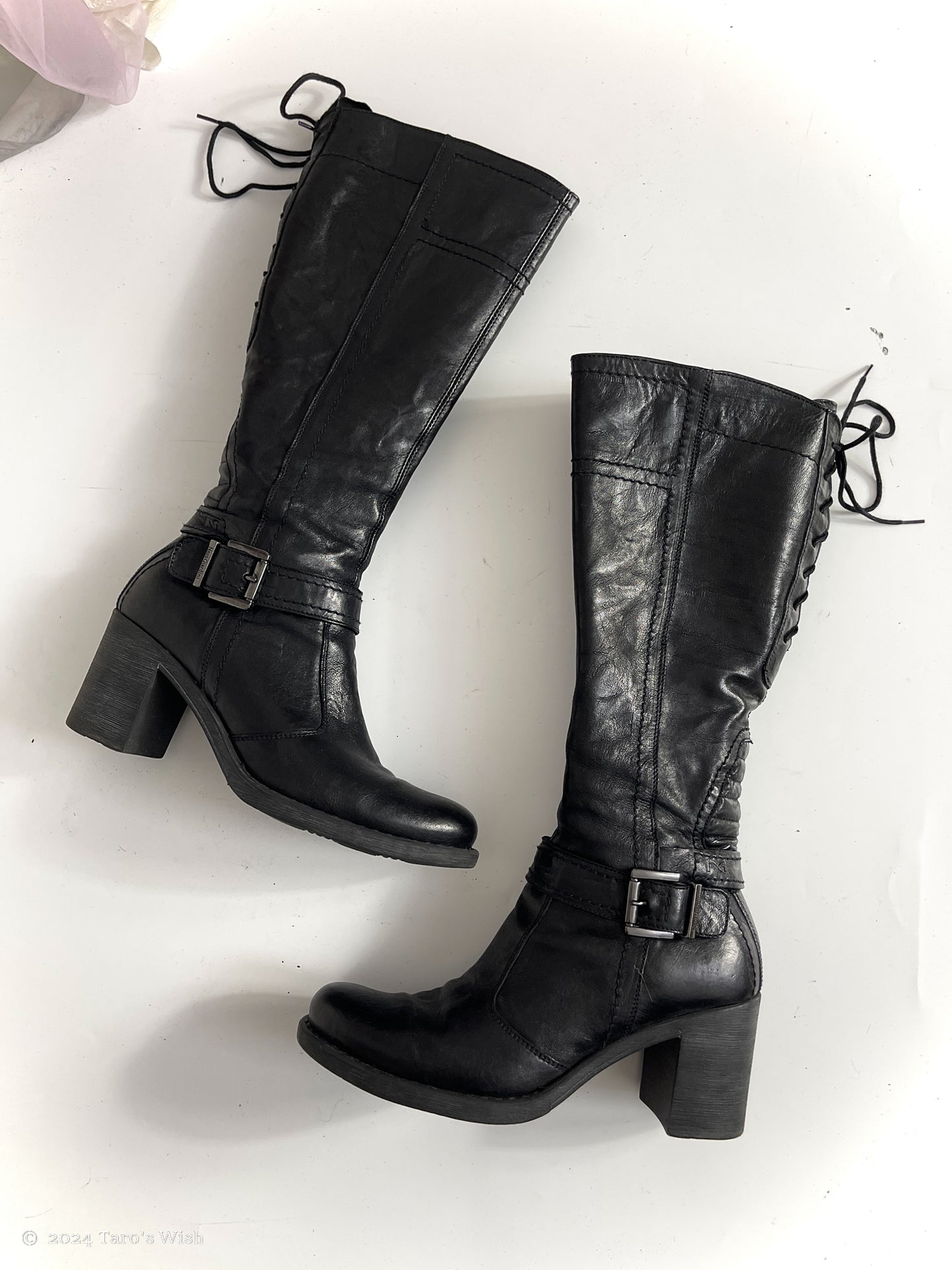 eu38 lace up back knee high heeled boots in black, euro label