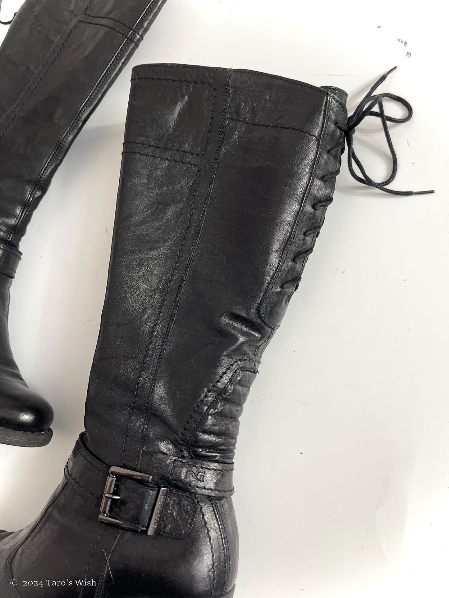 eu38 lace up back knee high heeled boots in black, euro label