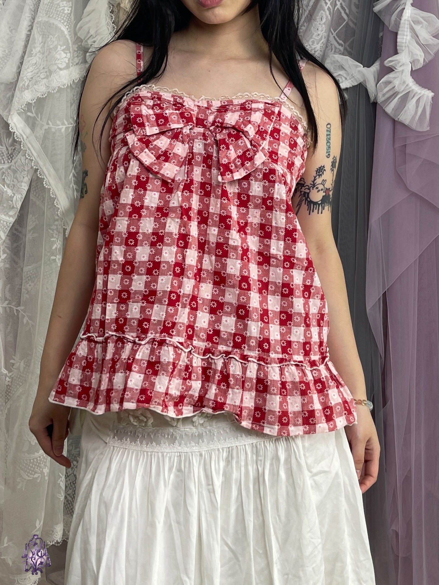 Red plaid large bow tie daisy print camisole