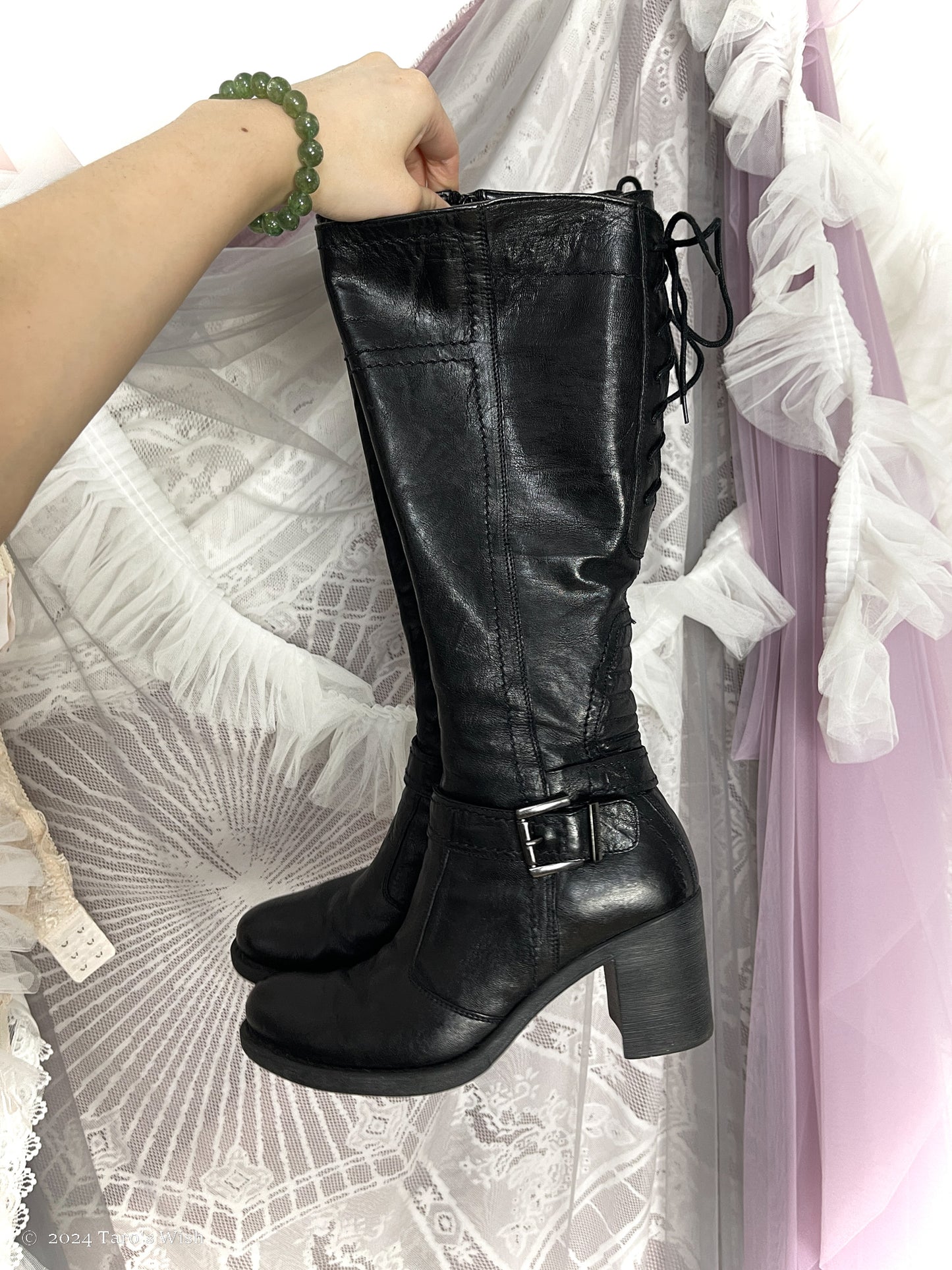 eu38 lace up back knee high heeled boots in black, euro label